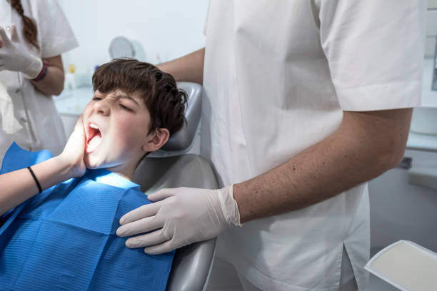 Best Broken or Chipped Tooth Repair in Cienegas Terrace, TX